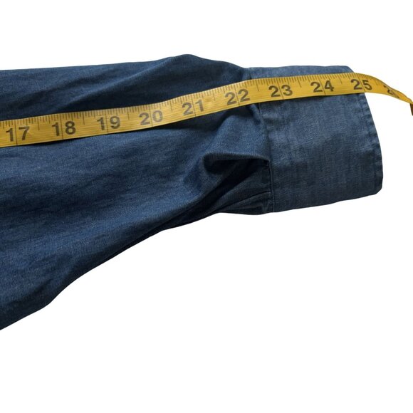 Burberry London Blue Button-Up Shirt With Iconic Nova Check Collar & Cuffs - Picture 14 of 15